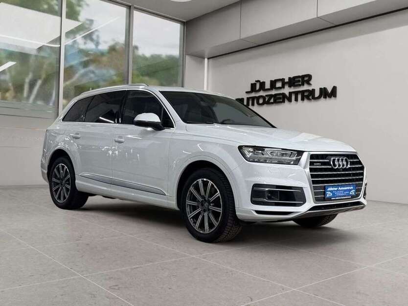 Q7