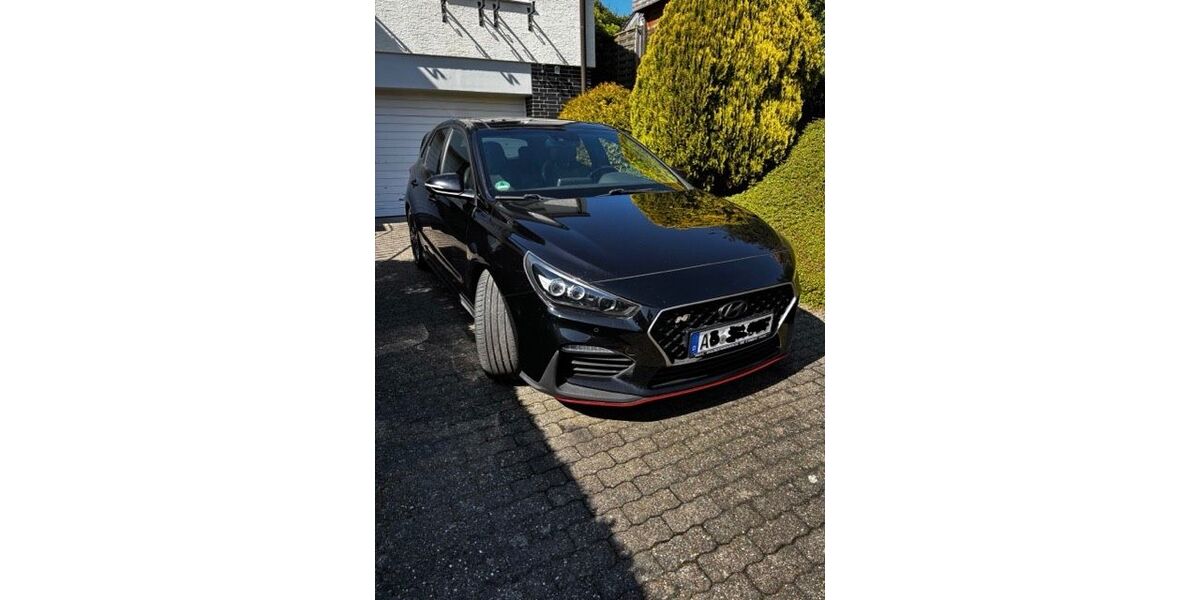 Hyundai i30 131.000 km 20.900 &euro; Aachen 52076