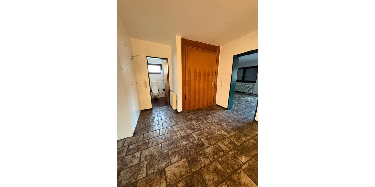 Doppelhaushälfte Eschweiler - 5 Zimmer, 250 m&sup2;, 1.760&euro; | Angebot:25422417