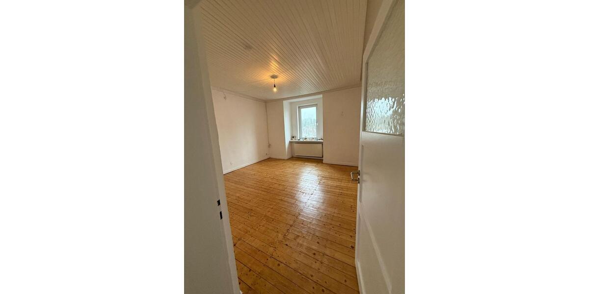 Etagenwohnung Aachen Aachen-Mitte - 5 Zimmer, 100 m&sup2;, 1.395&euro; | Angebot:25809441