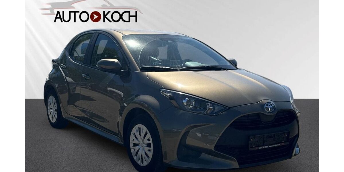 Toyota Yaris 28.194 km 14.289 &euro; Eschweiler 52249