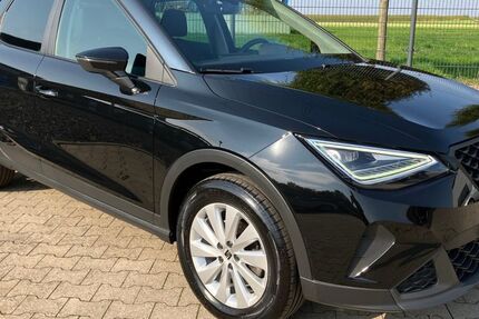 Seat Arona 32.100 km 17.590 € Selfkant - Saeffelen 52538