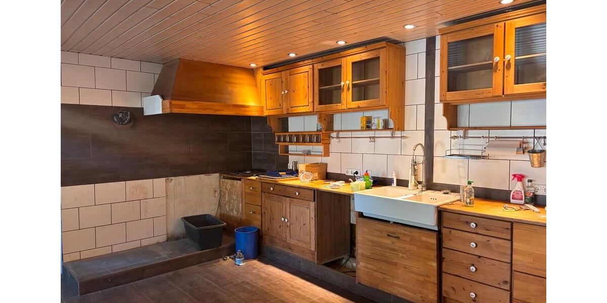 Einfamilienhaus Nideggen - 10 Zimmer, 290 m&sup2;, 399.000&euro; | Angebot:27119877