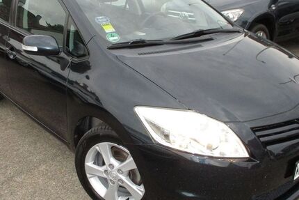 Toyota Auris 234.000 km 4.900 € Übach-Palenberg 52531