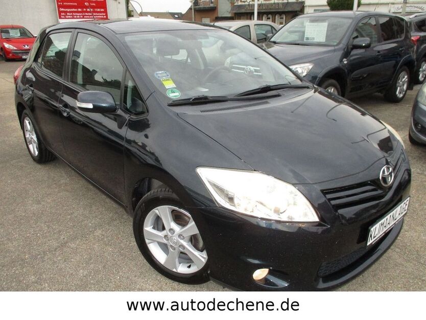 Toyota Auris 234.000 km 4.900 € Übach-Palenberg 52531