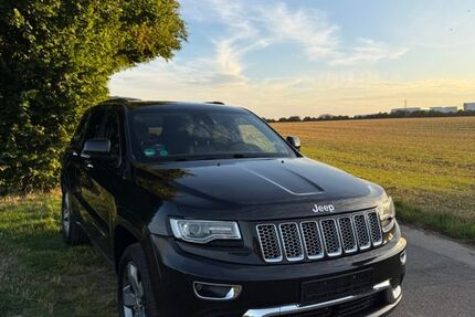 Jeep Grand Cherokee 280.199 km 11.900 &euro; Baesweiler 52499