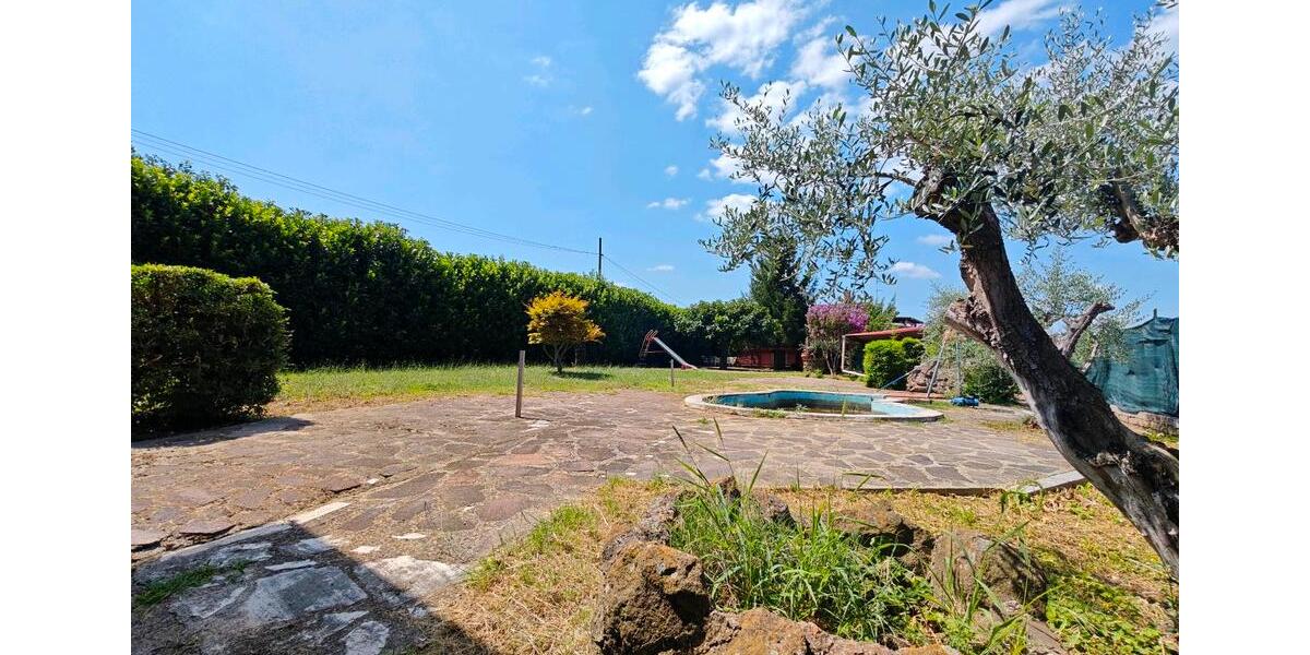 Villa Stolberg (Rhld.) Gressenich - 2 Zimmer, 152 m&sup2;, 300.000&euro; | Angebot:27143633
