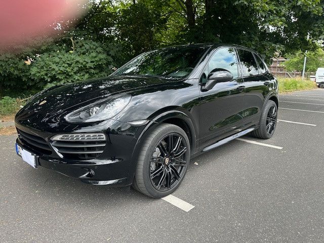 Porsche Cayenne 193.800 km 24.200 &euro; Aachen 52066