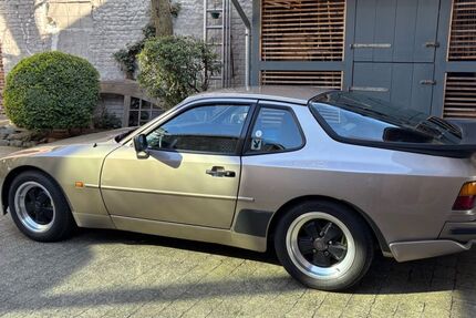 Porsche 944 174.350 km 18.444 € Eschweiler 52249