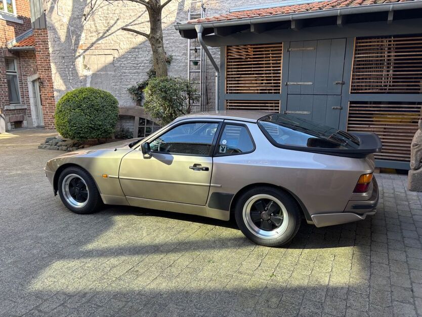 Porsche 944 174.350 km 18.444 € Eschweiler 52249