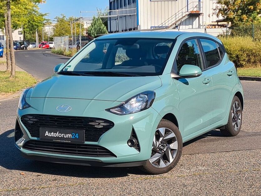 i10