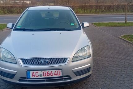 Ford Focus 212.275 km 1.499 &euro; Aachen 52080