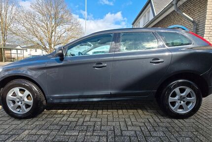 Volvo XC60 137.600 km 14.100 &euro; Aldenhoven 52457
