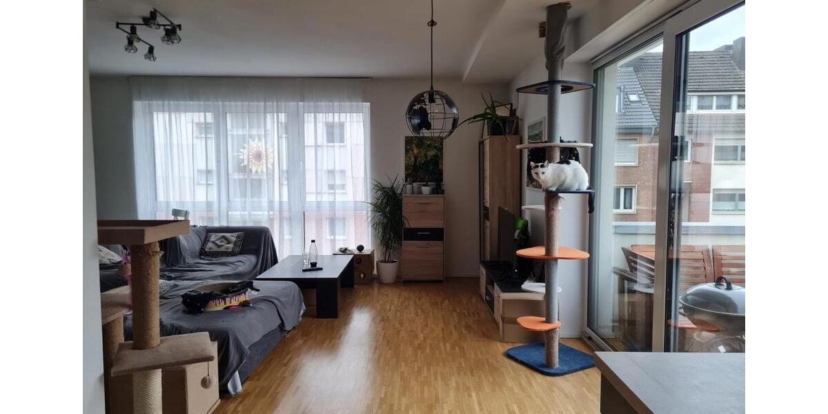 Etagenwohnung Düren - 4 Zimmer, 126 m&sup2;, 1.240&euro; | Angebot:25255228