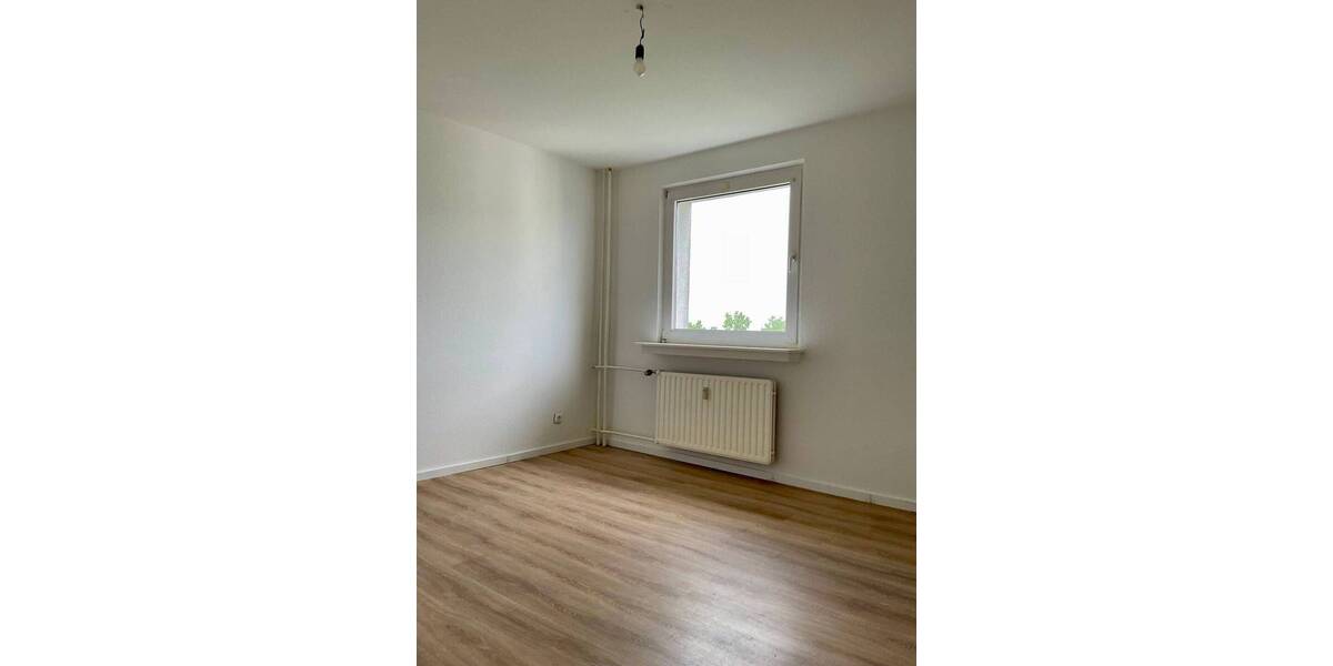 Etagenwohnung Düren Wörthsiedlung - 4 Zimmer, 90 m&sup2;, 630&euro; | Angebot:26818346