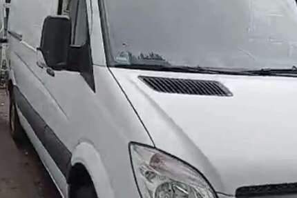Mercedes-Benz Sprinter 220.000 km 8.000 &euro; aachen 52062
