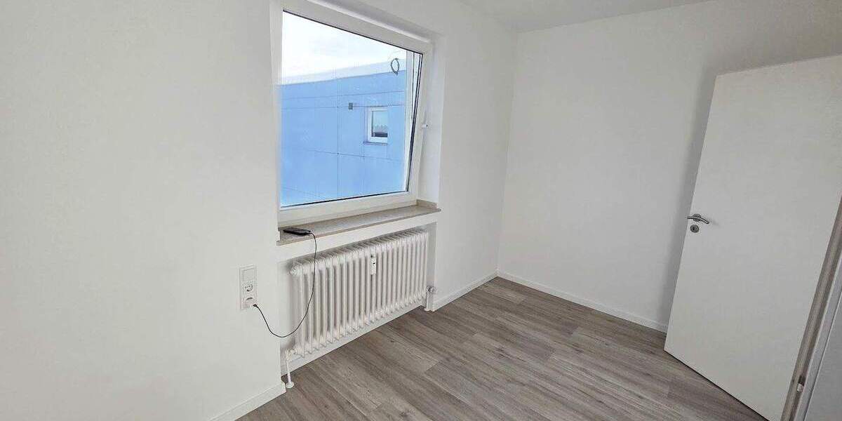 Etagenwohnung Stolberg Münsterbusch - 3 Zimmer, 80 m&sup2;, 700&euro; | Angebot:25665165