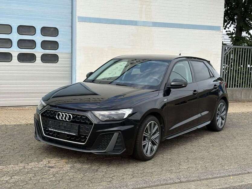 Audi A1 132.000 km 16.900 € Düren 52353