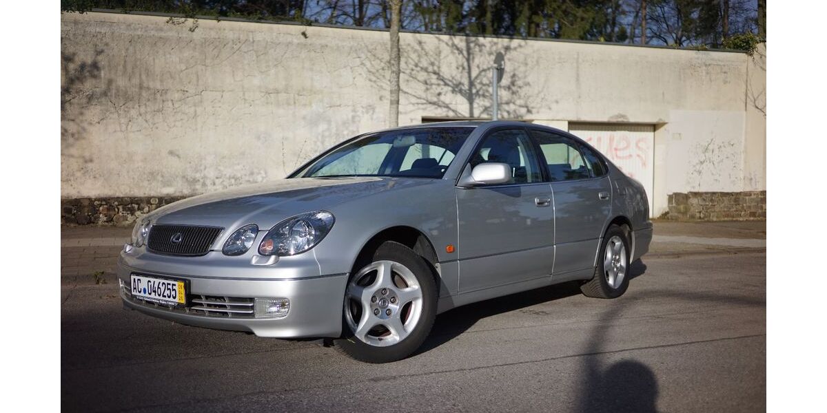 Lexus GS 300 115.850 km 10.500 &euro; Aachen 52064