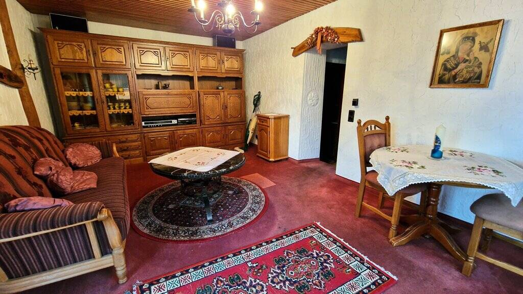 Mehrfamilienhaus, Wohnhaus Aachen Oberforstbach - 5 Zimmer, 106 m&sup2;, 235.000&euro; | Angebot:26192185