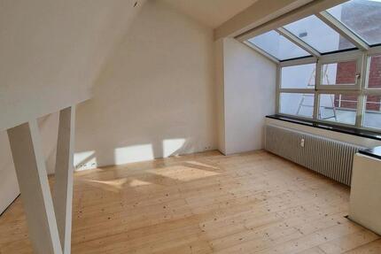 Wohnung Aachen Aachen-Mitte - 3 Zimmer, 110 m&sup2;, 299.000&euro; | Angebot:25713588