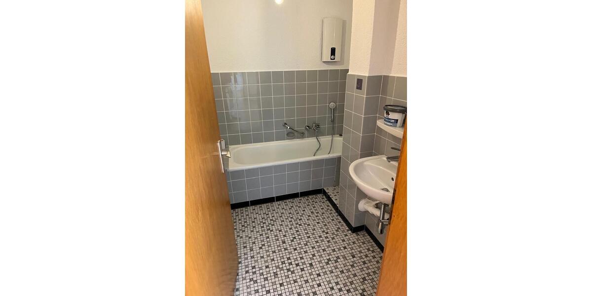 Erdgeschoßwohnung Aachen Aachen-Mitte - 4 Zimmer, 68 m&sup2;, 575&euro; | Angebot:26432433