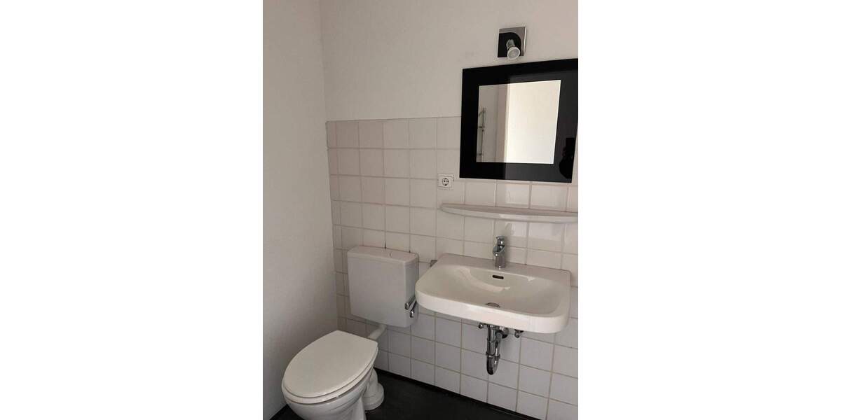 Etagenwohnung Aachen Burtscheid - 3 Zimmer, 78 m&sup2;, 900&euro; | Angebot:25835475