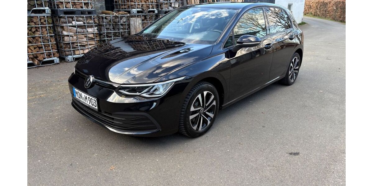 VW Golf 64.957 km 21.000 &euro; Mützenich 52156