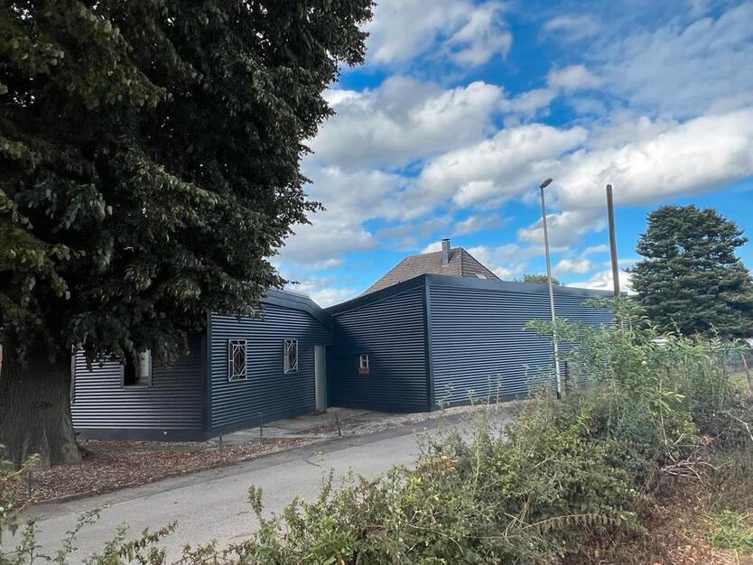 Großzügiges Haus mit vielen Mögl. in idyll. Lage zu vermieten