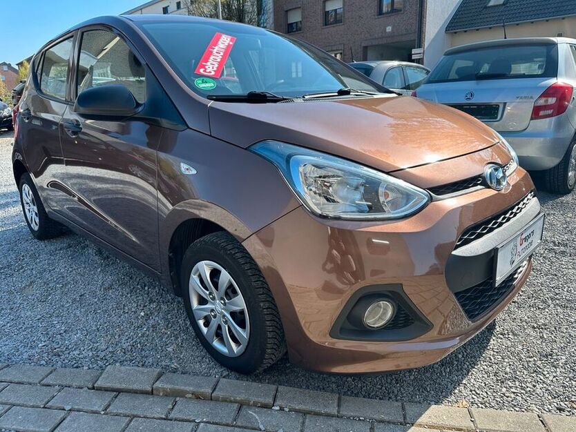 i10