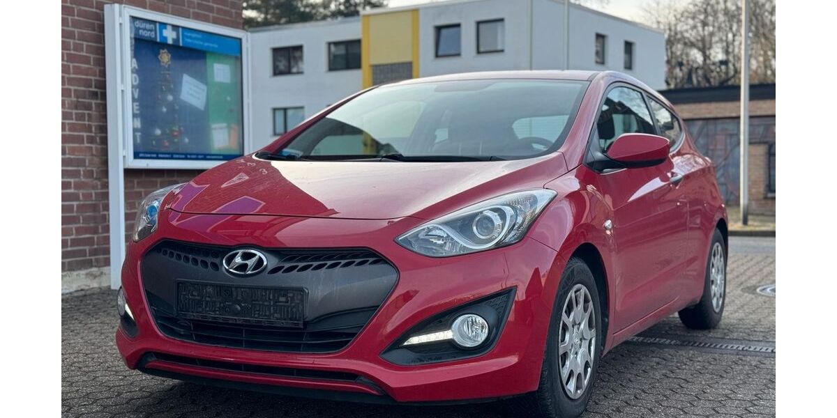 Hyundai i30 173.805 km 3.450 &euro; Düren 52349