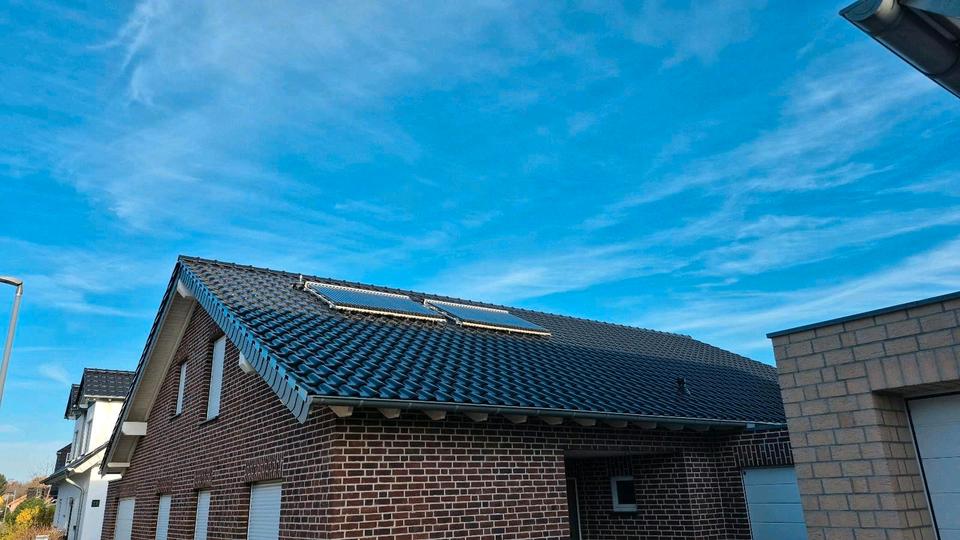 Einfamilienhaus KFW55 232m 2011 2 Garagen mit Restarbeiten 5 zimmer