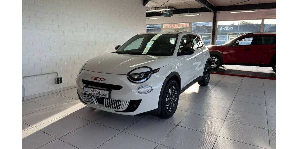 Fiat 600e 1.845 km 25.290 &euro; Jülich 52428