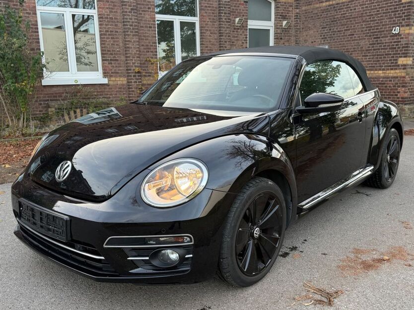 VW Beetle 163.000 km 11.999 € Düren 52353