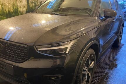 Volvo XC40 9.283 km 37.890 &euro; Übach-Palenberg 52531