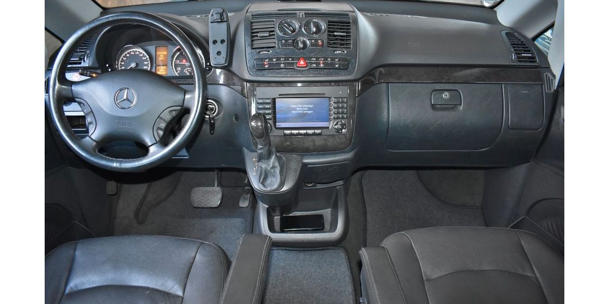 Mercedes-Benz Viano 212.000 km 8.990 &euro; Düren 52351