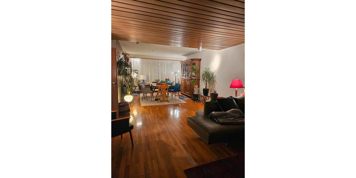 Hochparterre Aachen Aachen-Mitte - 5 Zimmer, 125 m&sup2;, 1.800&euro; | Angebot:25170751