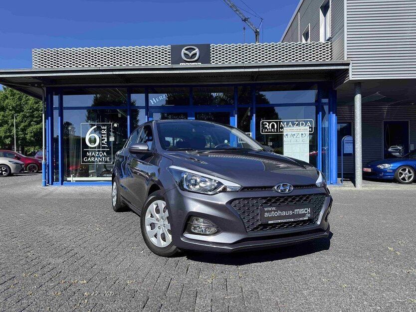 i20