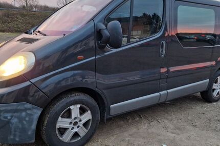 Opel Vivaro 222.000 km 6.300 &euro; Eschweiler 52249