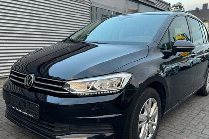 VW Touran 96.500 km 25.500 &euro; Aachen 52078