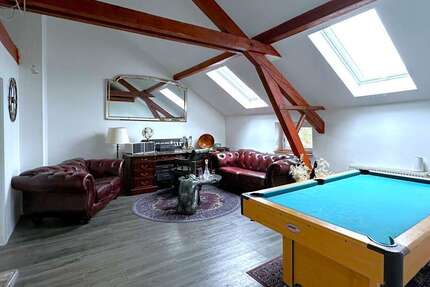 Haus zum Kaufen in Aachen 550.000 € 257 m² 9 zimmer