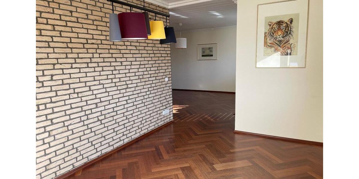 Hochparterre Jülich - 3 Zimmer, 93 m&sup2;, 185.000&euro; | Angebot:27161527