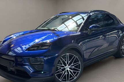 Porsche Macan 8.000 km 93.400 € Aachen 52068