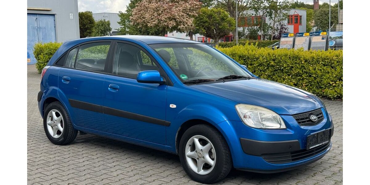 Kia Rio 116.042 km 2.500 &euro; Alsdorf 52477