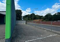 Stellplatz zu Vermieten DN-Gürzenich Nähe Netto.