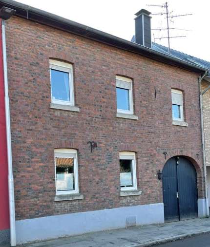 Haus zum Kaufen in Würselen-Broichweiden 192.000 € 100 m²