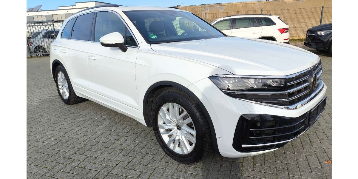 VW Touareg 9.741 km 61.500 € Alsdorf (Nordrhein-Westfalen) 52477