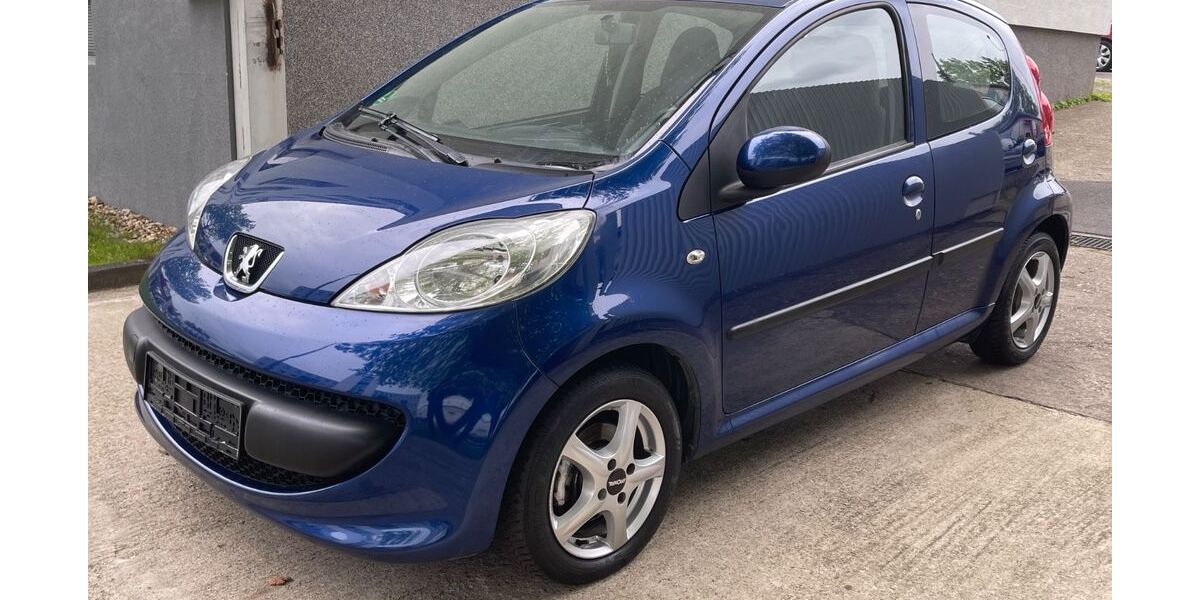 Peugeot 107 192.000 km 1.799 &euro; Aachen 52070