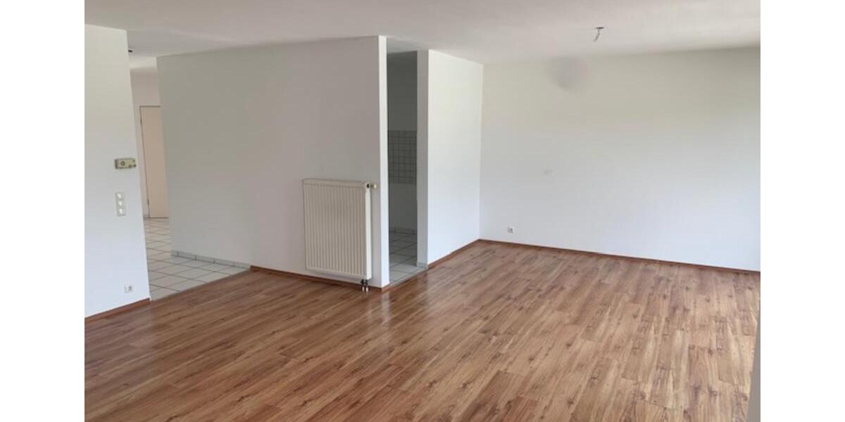 Etagenwohnung Kreuzau - 3 Zimmer, 100 m&sup2;, 875&euro; | Angebot:25171878