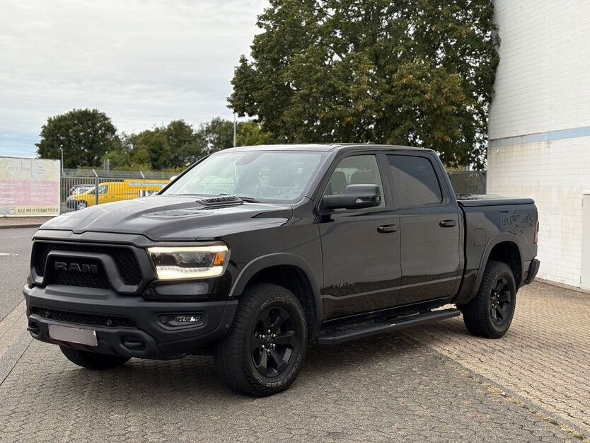 Dodge RAM 149.000 km 49.999 € Düren 52353